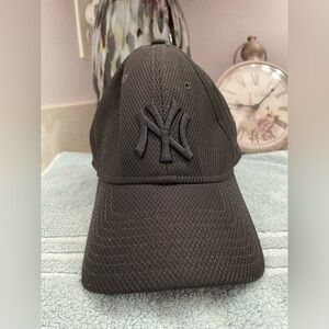 New Era Black NY Yankees Cap